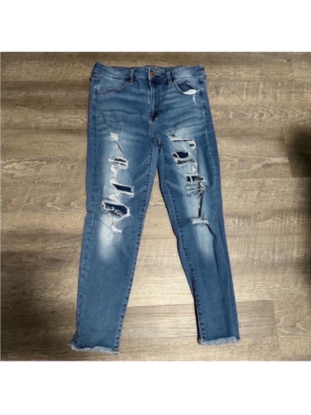 American Eagle Outfitters Distressed Blue Skinny Jeans